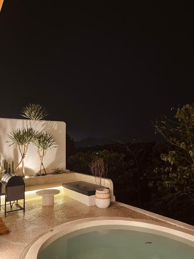 Soll B By The 100 Villa Bogor